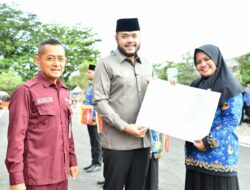 Wali Kota Padang Serahkan SK kepada 1.537 PPPK Tahap II Formasi 2024