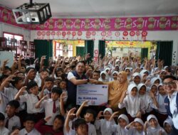 Komitmen Berkelanjutan: Hingga Akhir November 2025, KAI Divre II Sumbar Salurkan Lebih dari Setengah Miliar Dana TJSL