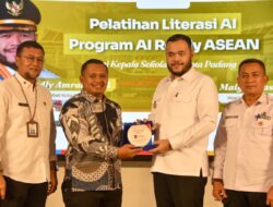 Wali Kota Padang Fadly Amran Dorong Penguasaan AI, 500 Kepala Sekolah Ikuti Pelatihan Literasi Digital