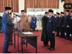 Fadly Amran Lantik Sekda dan Ratusan Pejabat, Tekankan Inovasi dan Implementasi Program Kota Padang